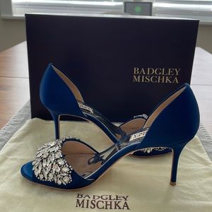 EUC Badgley Mischka Hansen Navy Satin D’Orsay Heels with Crystals, tag included